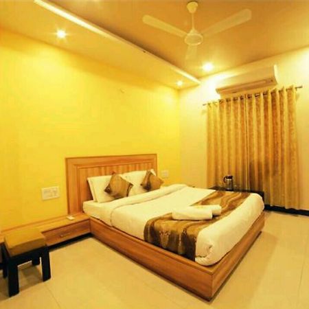 Hotel Shyam Villa Mount Abu Bagian luar foto